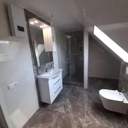 Lejlighed Monteurwohnung Coliban *
